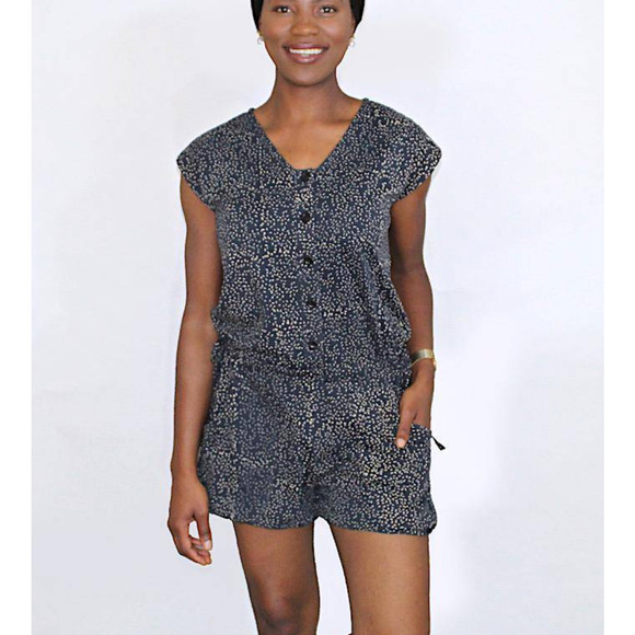 PASSION LILIE Romper Womens XS Rainey Organic Jumpsuit Navy Blue Sleeveless - Picture 3 of 13